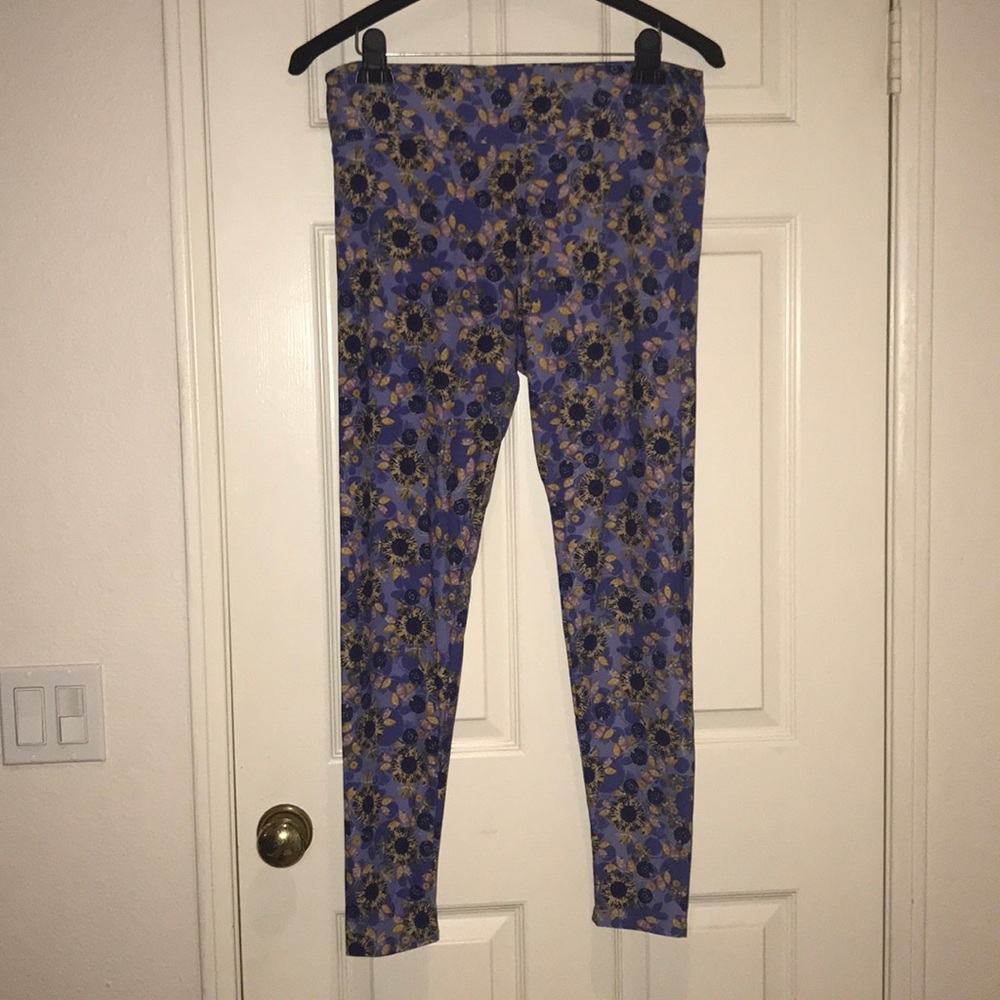 LuLaRoe Sunflower Blue Tall & Curvy Leggings